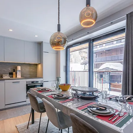 Bel 3 Pieces Avec Wifi, Garage Et Terrasse, Pied Des Pistes, Neuve A - Fr-1-694-331